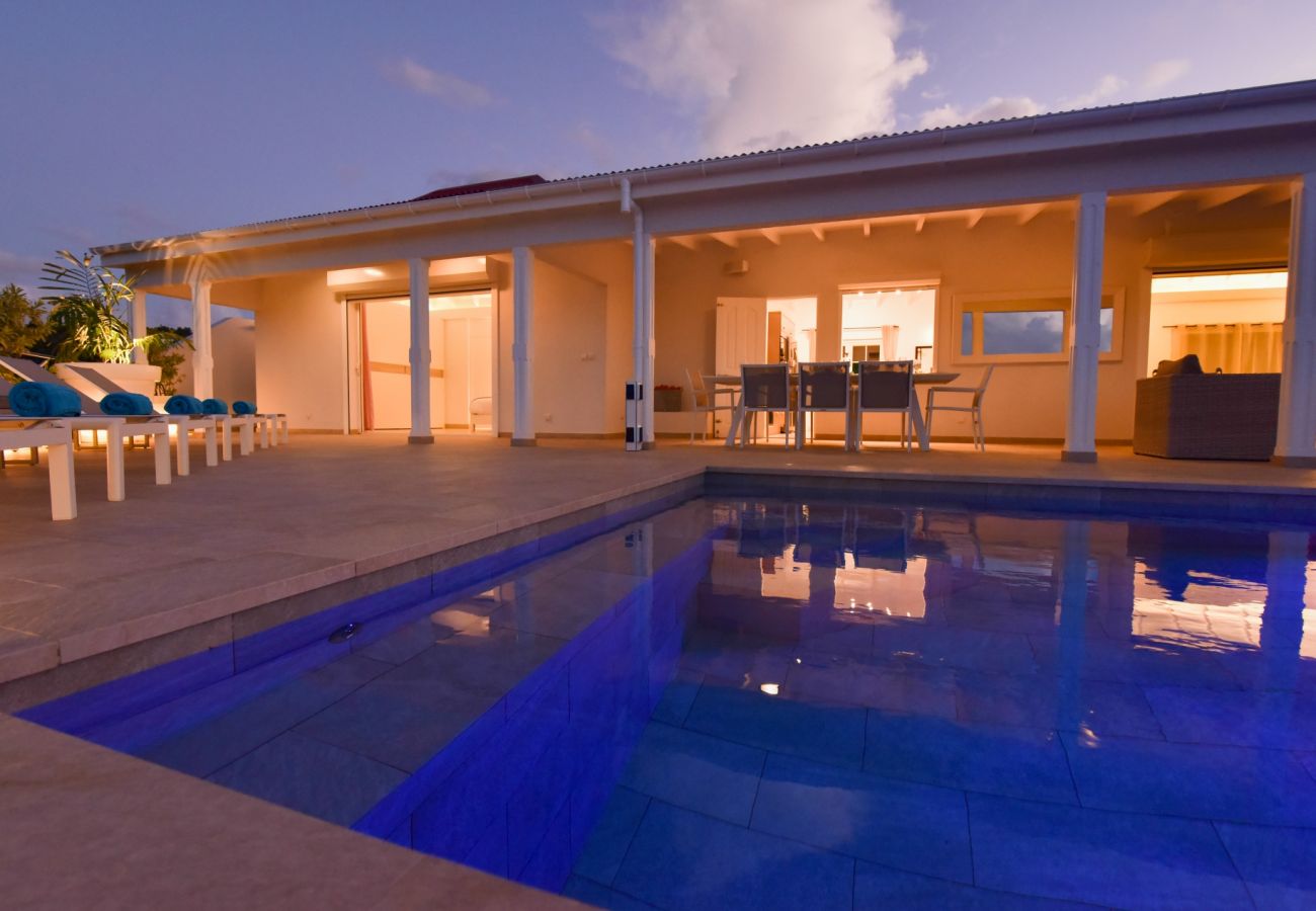 Villa en San Bartolomé -  Villa Au Coeur du Rocher San Bartolomé 3-bd