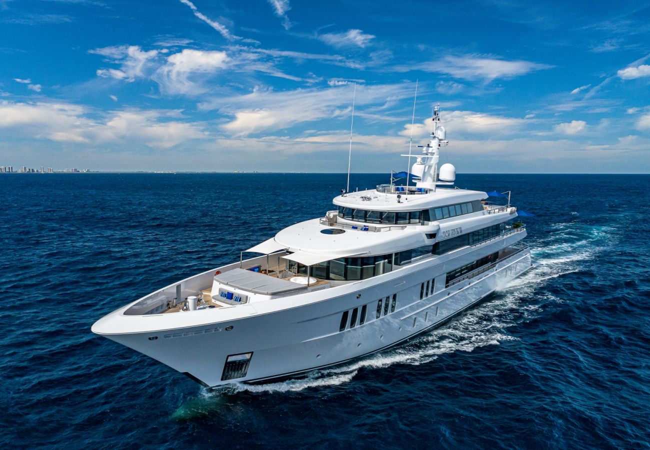 Barco en San Bartolomé - YACHT TOP FIVE II 6-BD