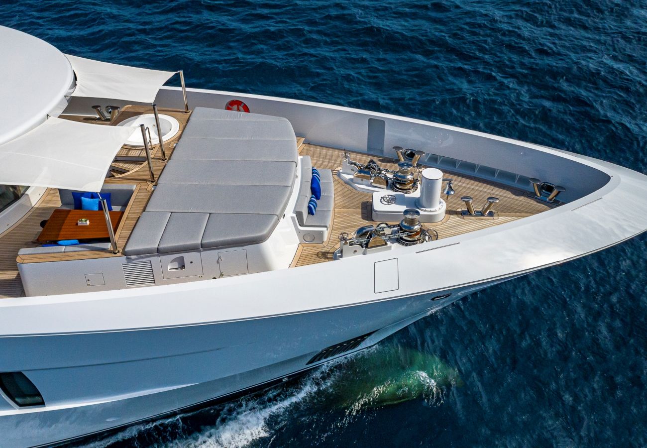Barco en San Bartolomé - YACHT TOP FIVE II 6-BD
