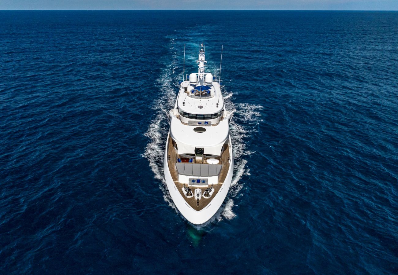 Barco en San Bartolomé - YACHT TOP FIVE II 6-BD