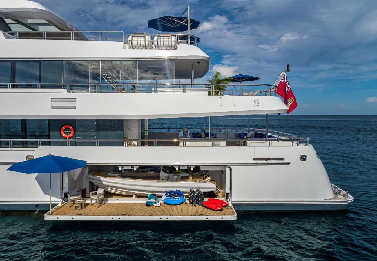 Barco en San Bartolomé - YACHT TOP FIVE II 6-BD