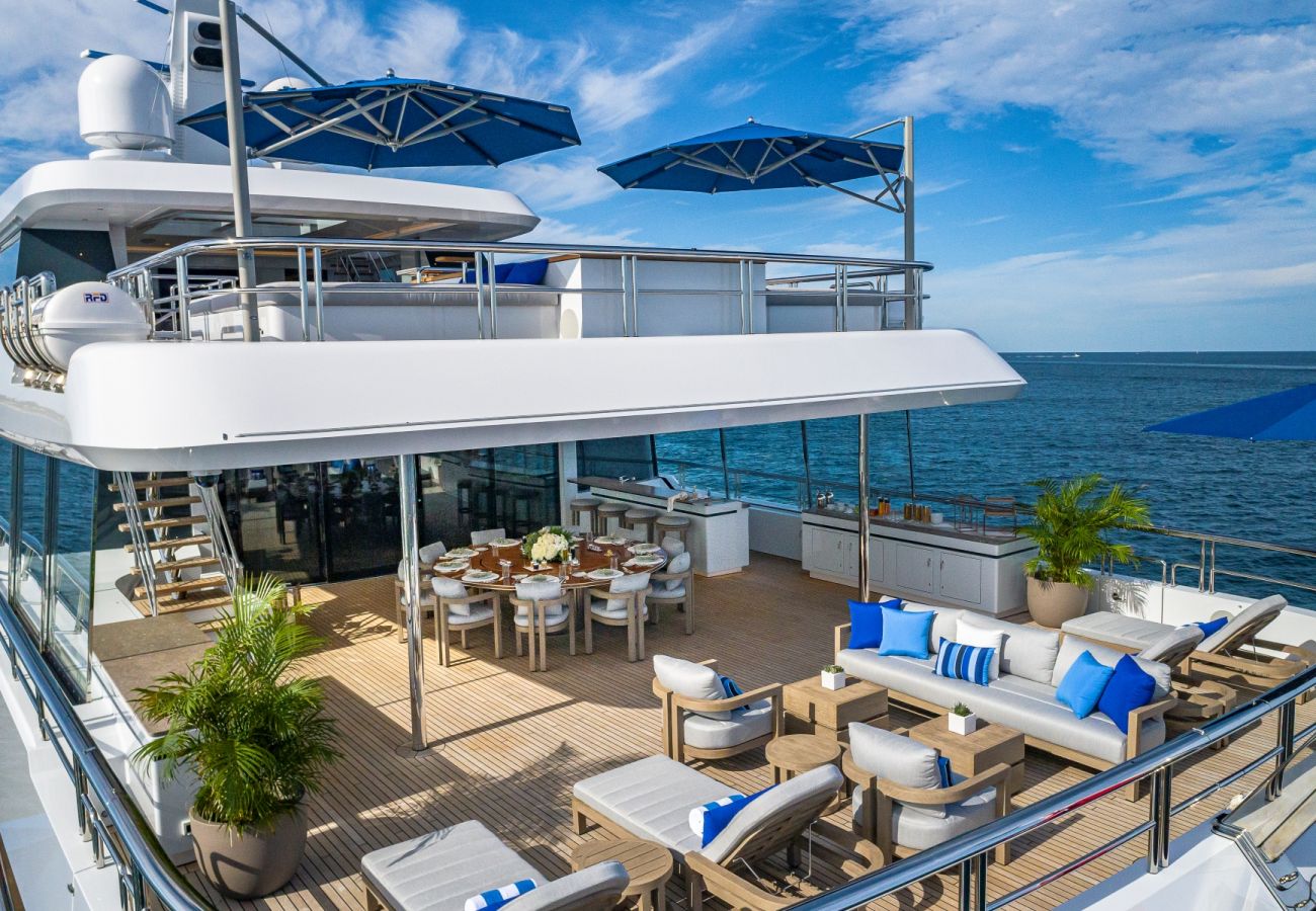 Barco en San Bartolomé - YACHT TOP FIVE II 6-BD