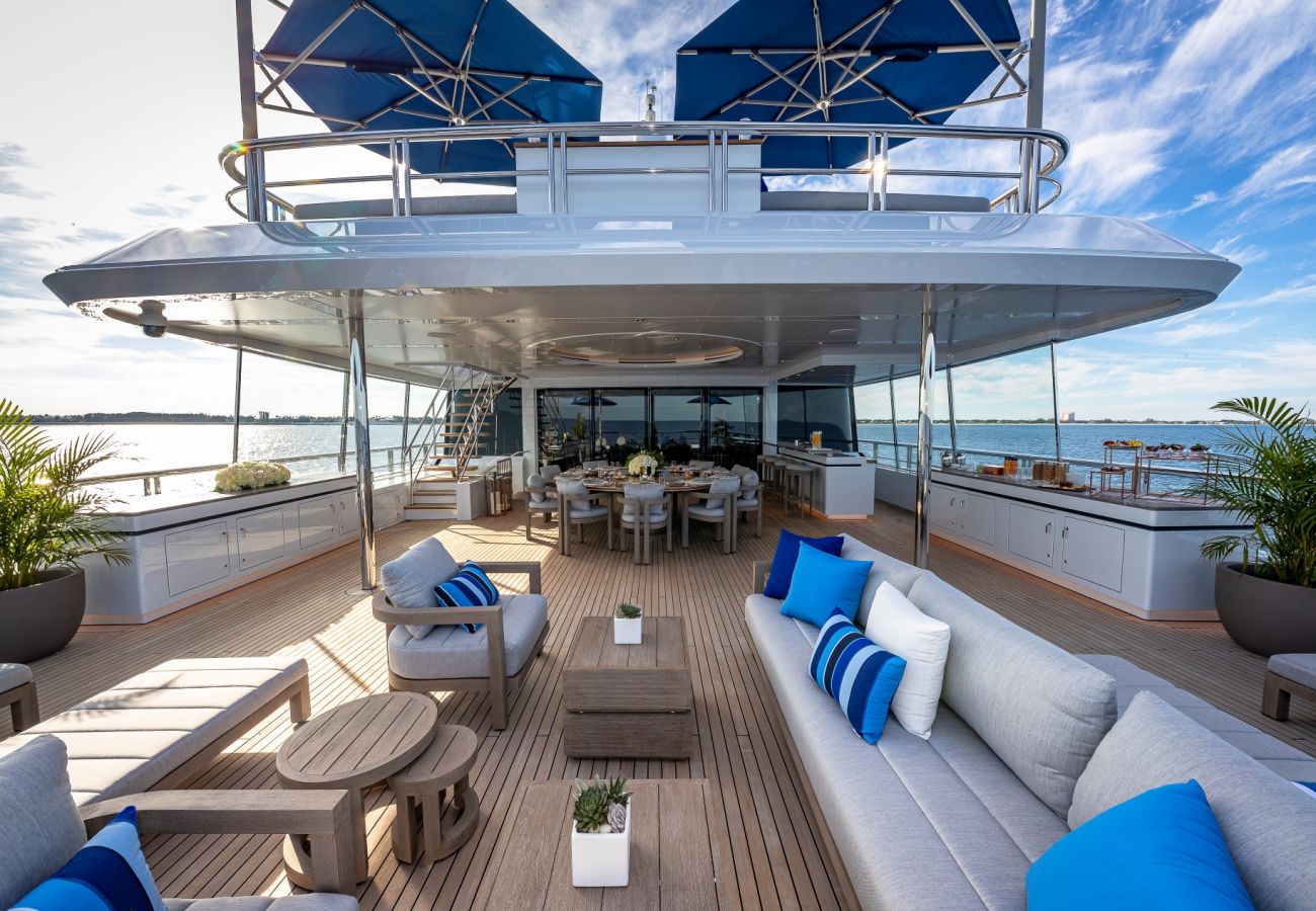 Barco en San Bartolomé - YACHT TOP FIVE II 6-BD