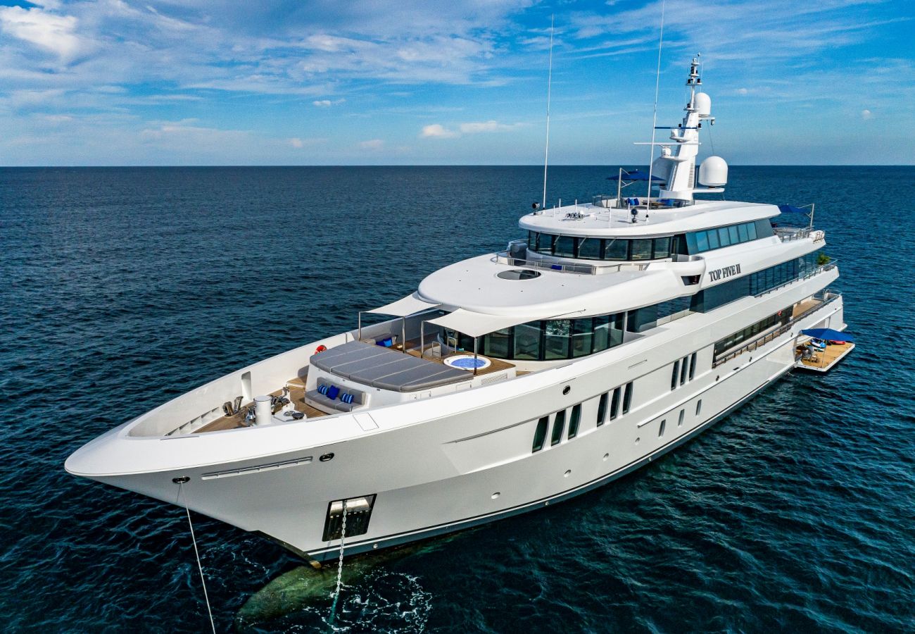 Barco en San Bartolomé - YACHT TOP FIVE II 6-BD