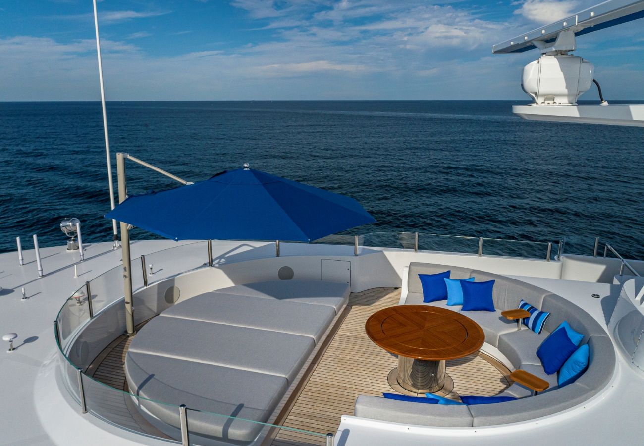 Barco en San Bartolomé - YACHT TOP FIVE II 6-BD