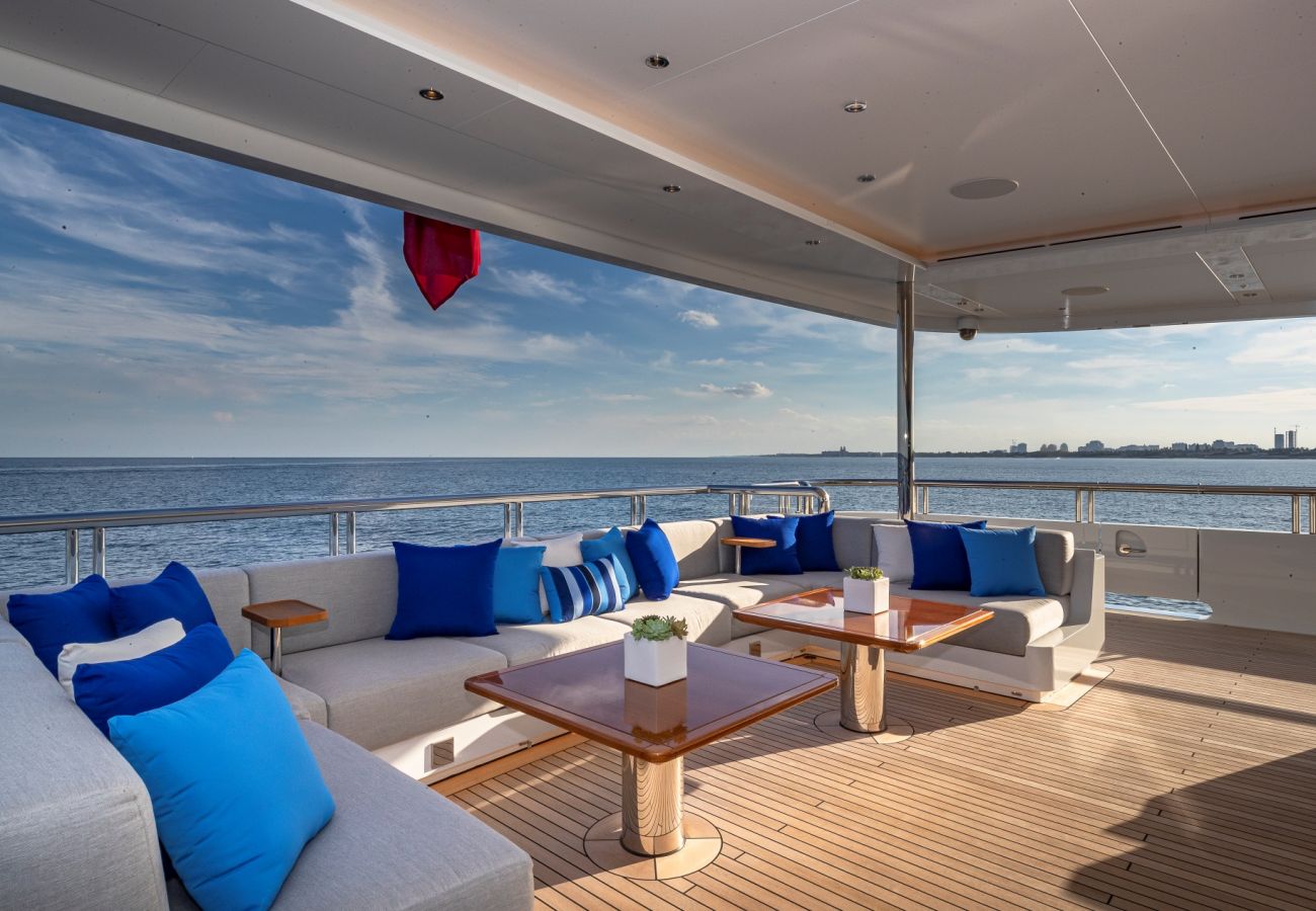 Barco en San Bartolomé - YACHT TOP FIVE II 6-BD