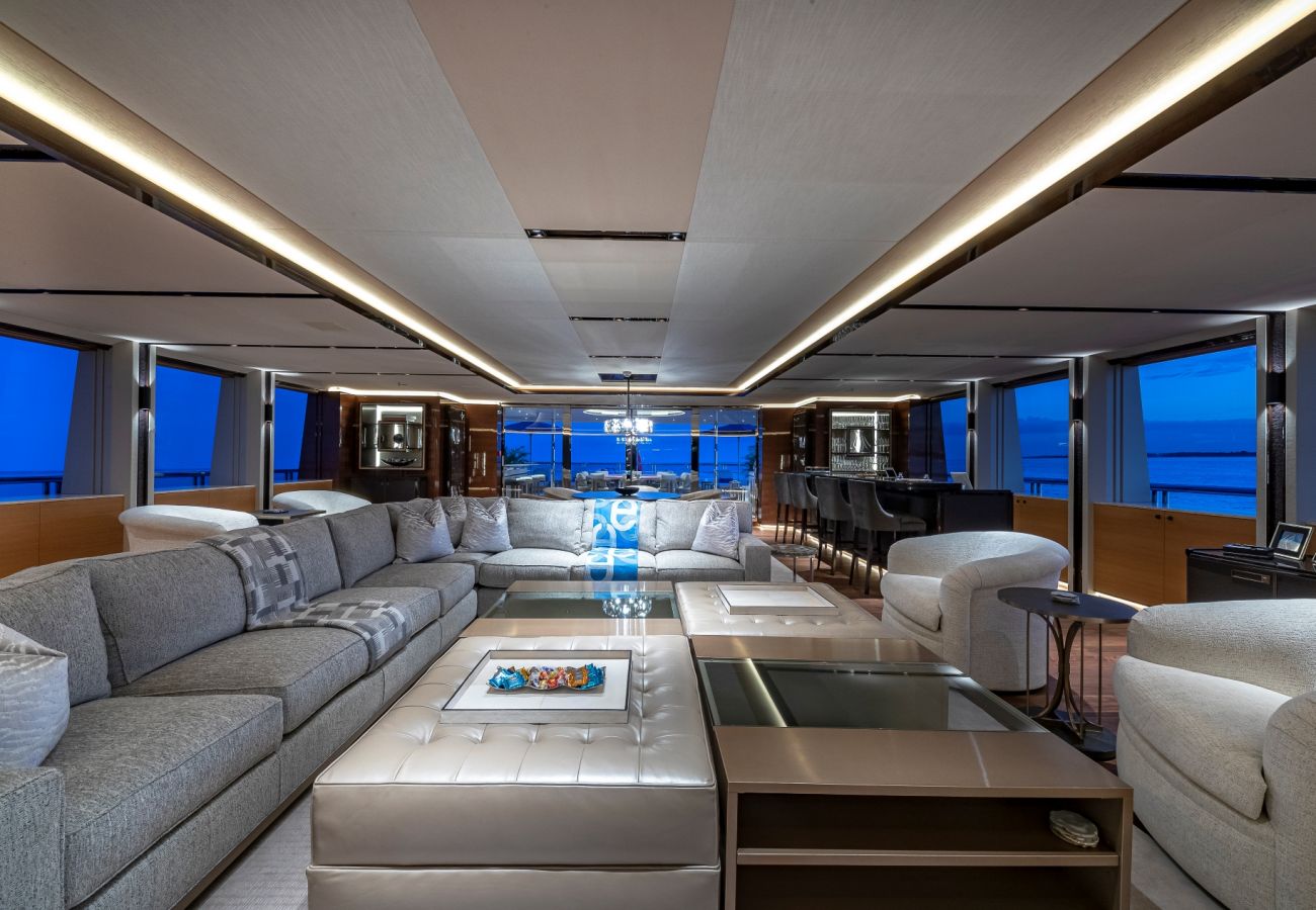 Barco en San Bartolomé - YACHT TOP FIVE II 6-BD