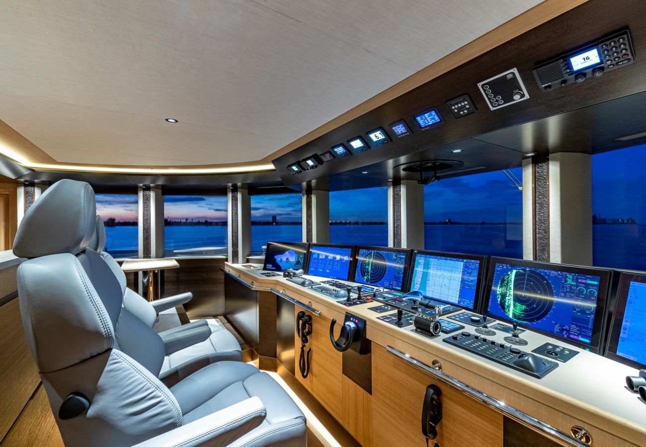 Barco en San Bartolomé - YACHT TOP FIVE II 6-BD