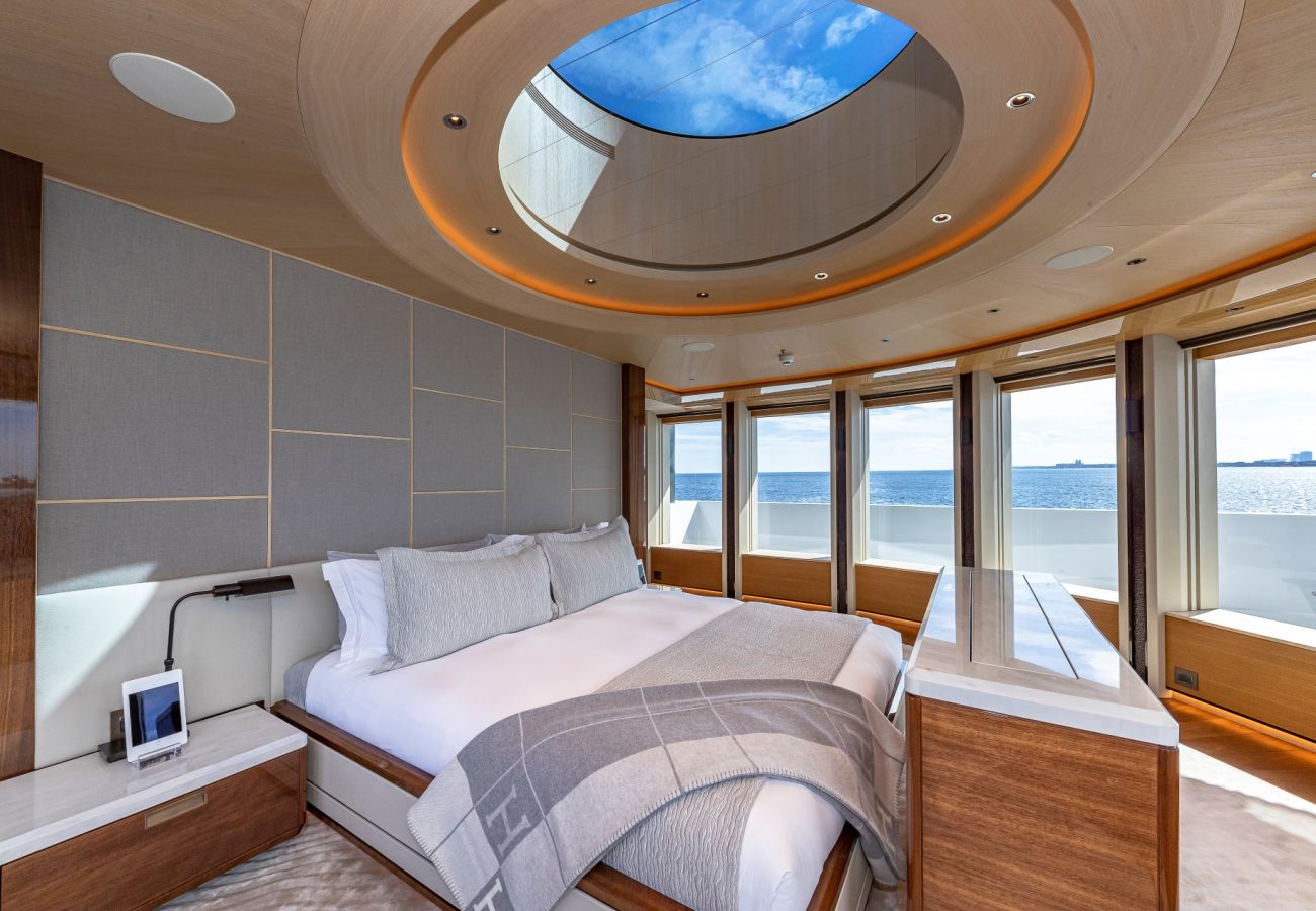 Barco en San Bartolomé - YACHT TOP FIVE II 6-BD