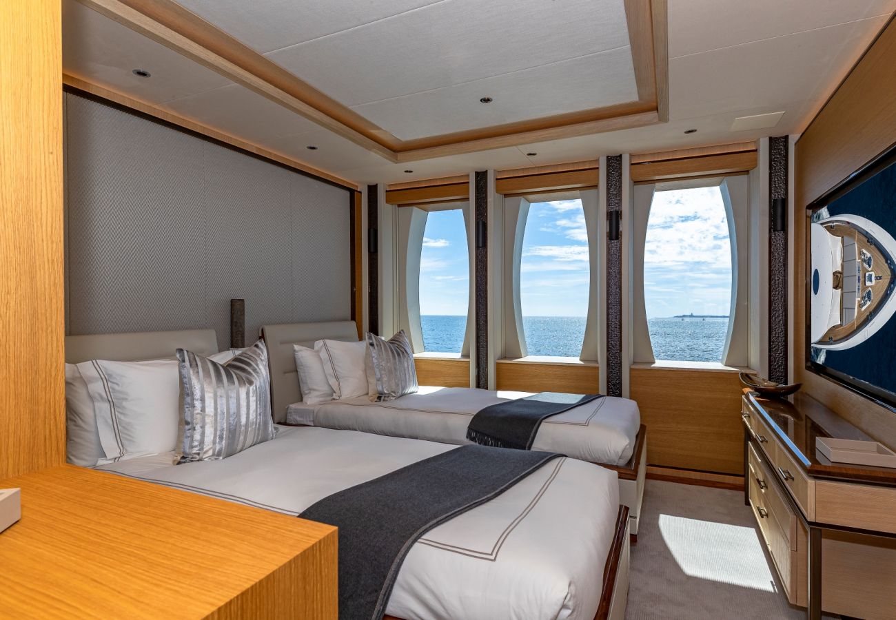 Barco en San Bartolomé - YACHT TOP FIVE II 6-BD