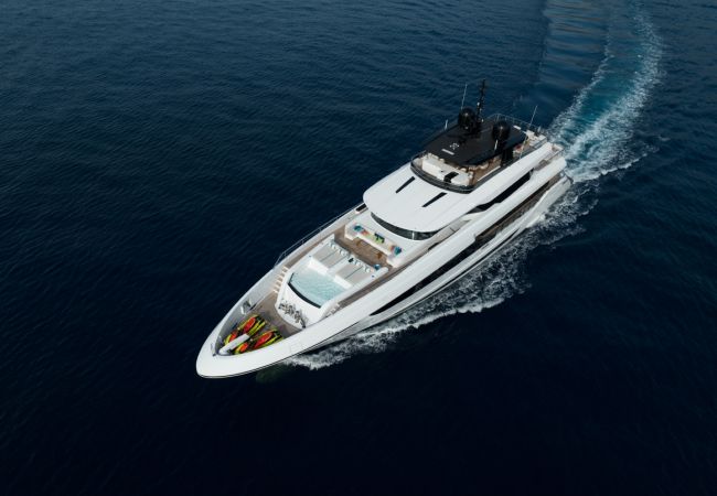 Barco en Saint Barthélemy - YACHT HALARA 5-BD