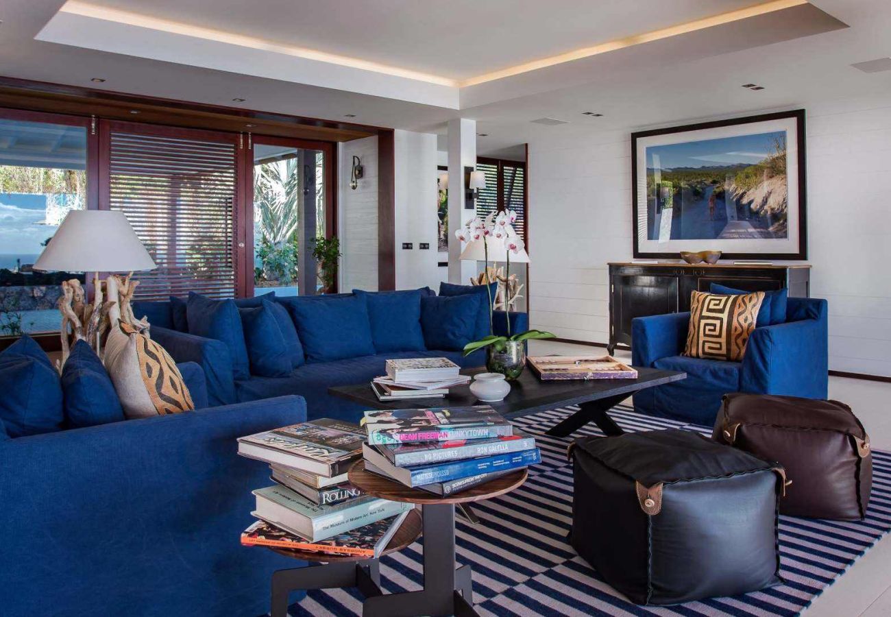 Villa en San Bartolomé - Maison Blanc Bleu San Bartolomé 4-bd