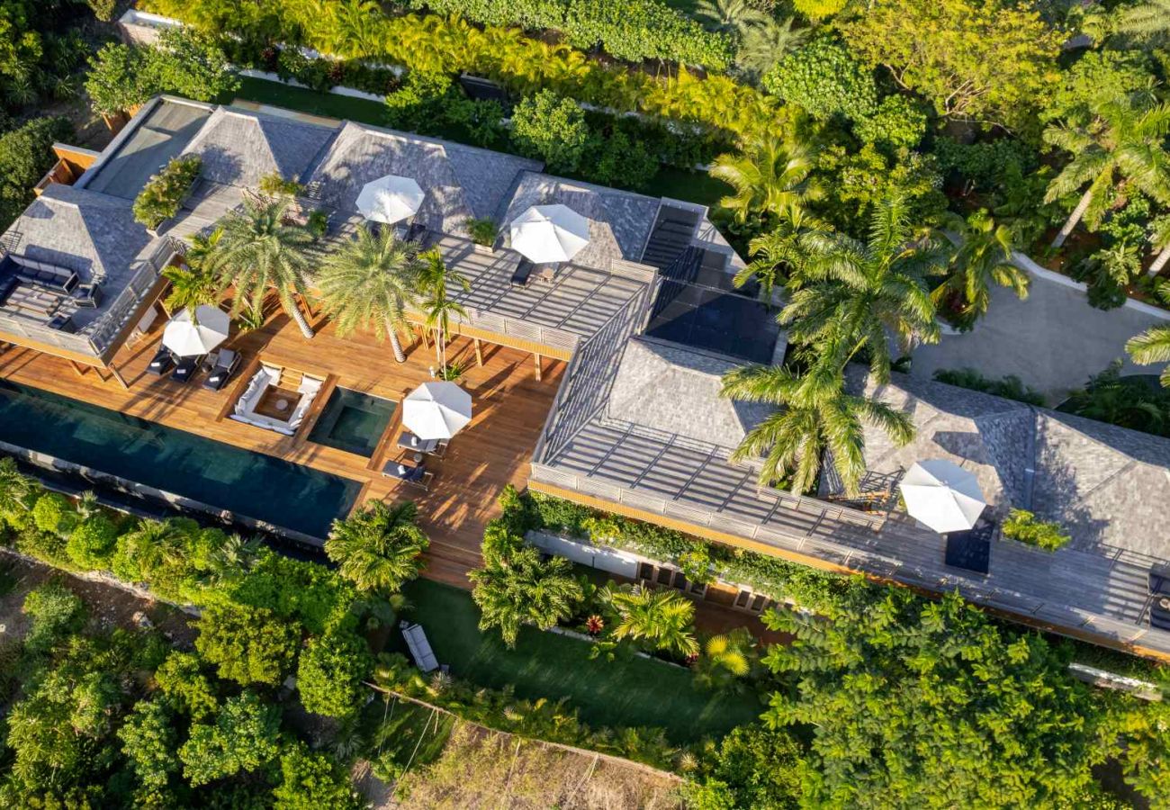 Villa en San Bartolomé - Villa Aura San Bartolom&eacute; 5-bd