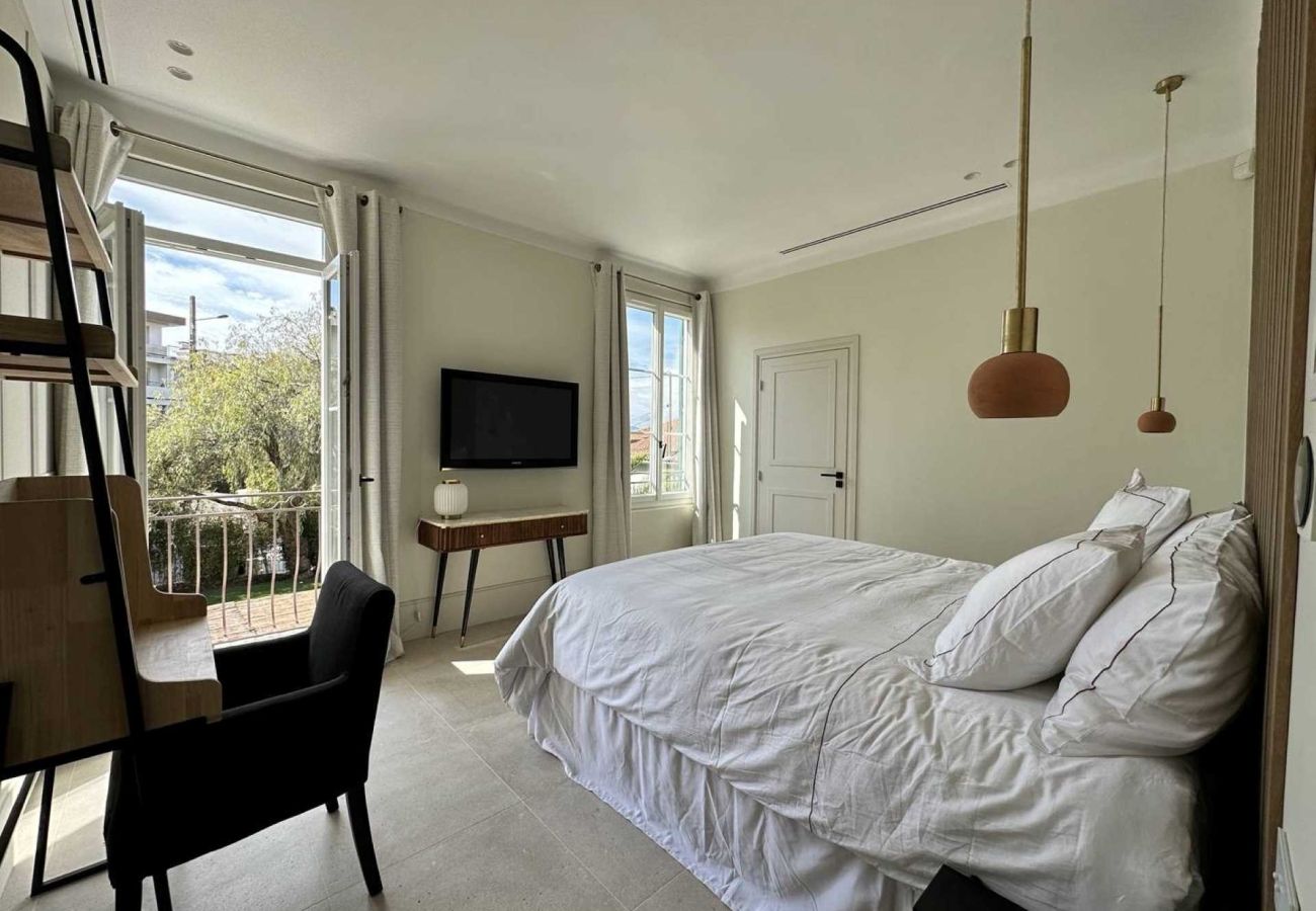 Villa en Cannes - Villa Saintpaulia Cannes Costa de Azul 5-bd