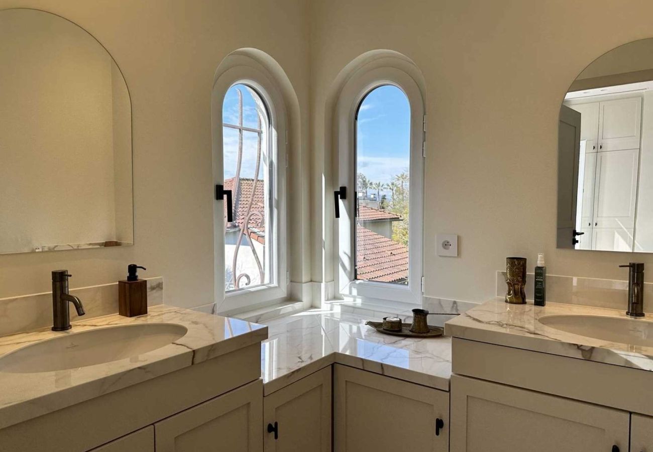 Villa en Cannes - Villa Saintpaulia Cannes Costa de Azul 5-bd