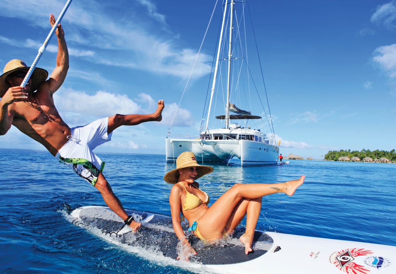 Bateau à Vaitape - Catamaran Croisière 3 nuits à BORA BORA