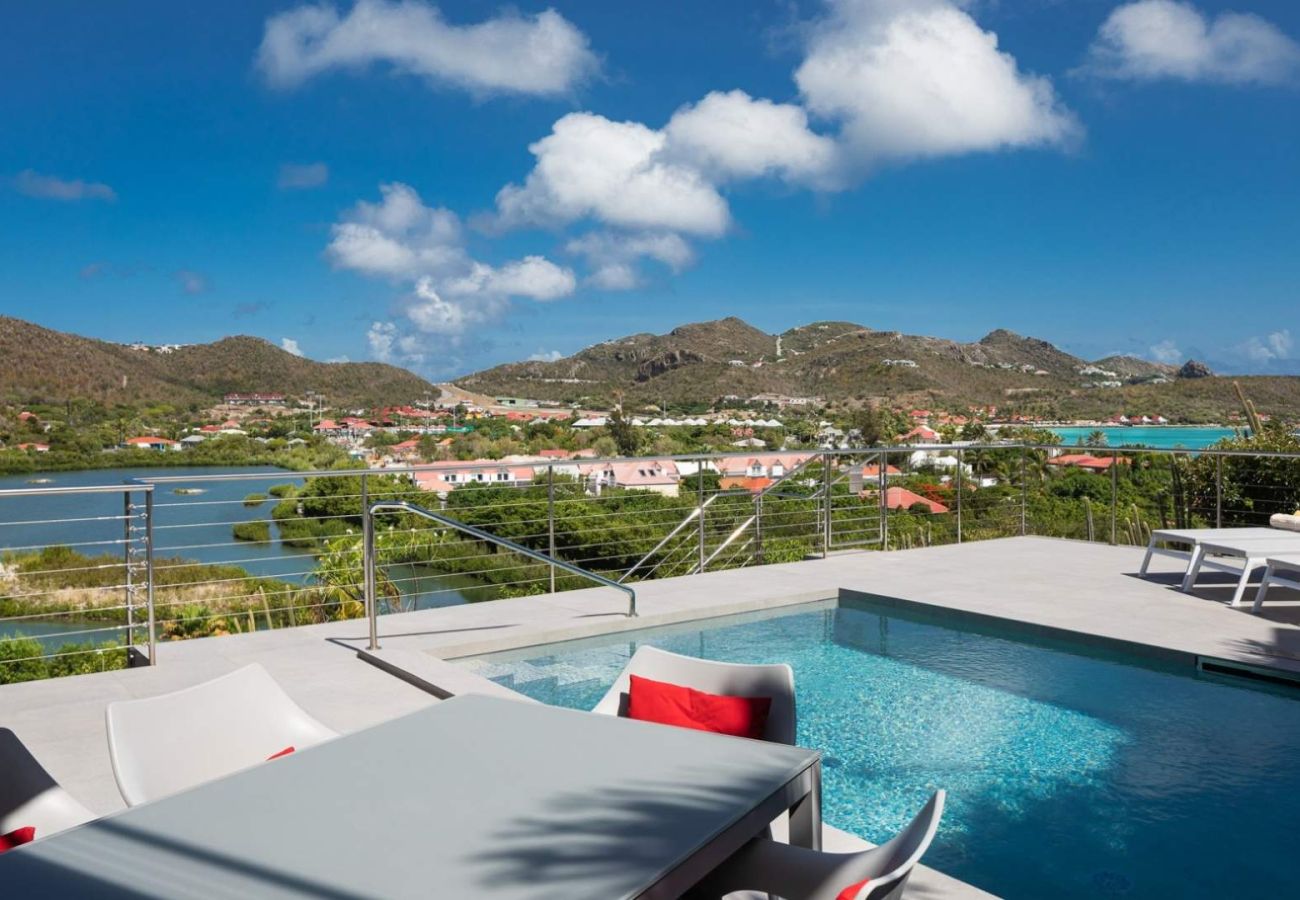 Villa Astra à St Barth avec piscine privée et vue mer pour 4 personnes