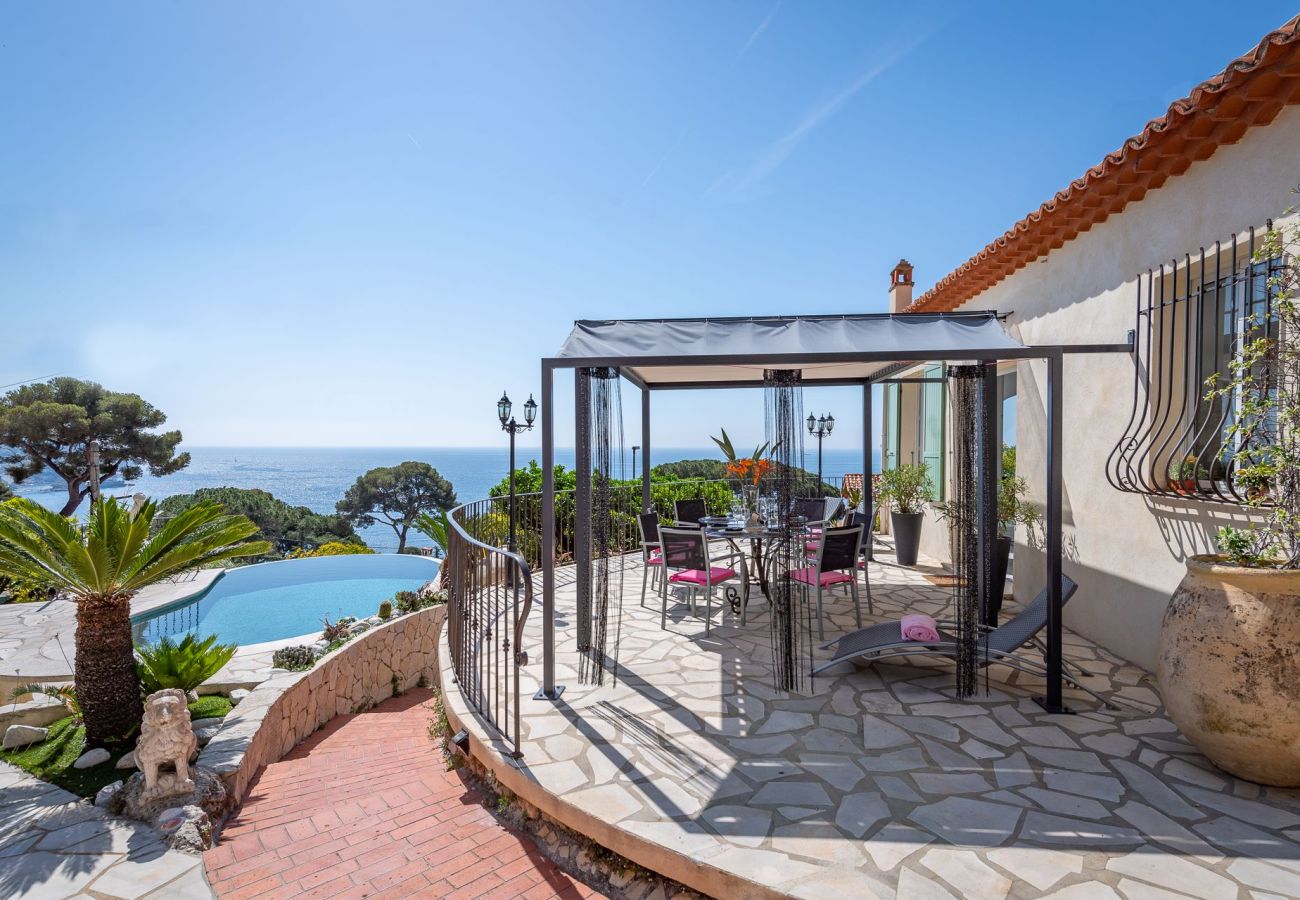 Villa à Eze - Villa Panorama Eze Côte d'Azur 5-bd