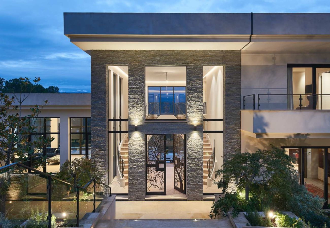 Villa à Tourrettes - Villa Calathéa Tourrettes Côte d'Azur 5-bd