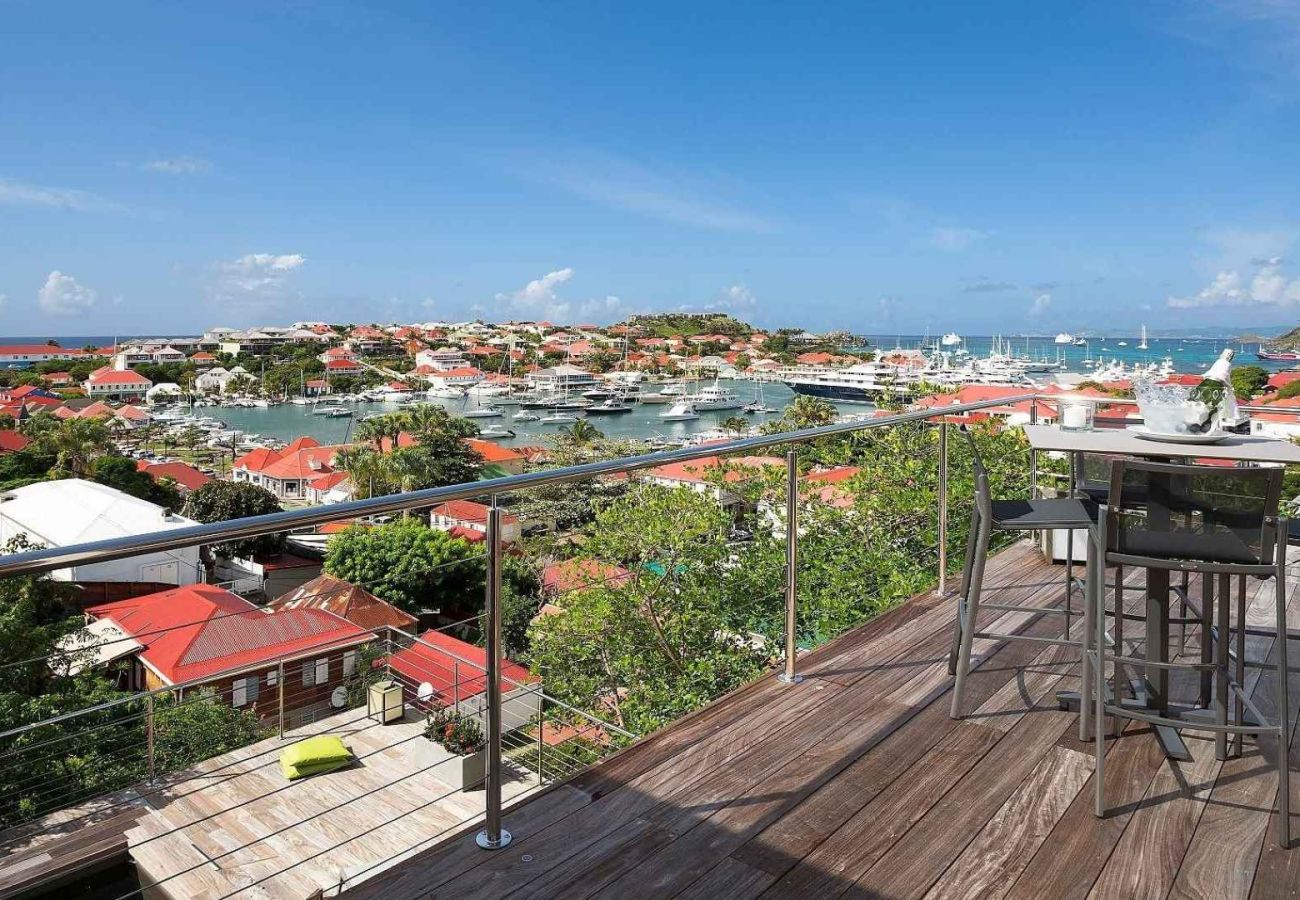 Villa Casa Roc à St Barth avec vue imprenable sur le port de Gustavia pour 6 personnes