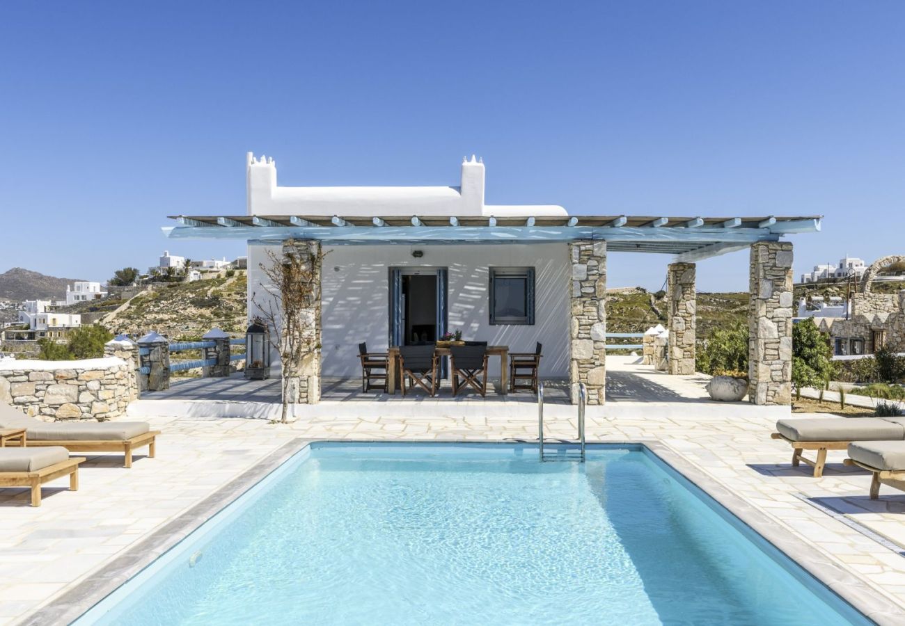 Villa Deliana Mykonos pour 8 personnes avec piscine privée et vue sur la mer Méditerranée