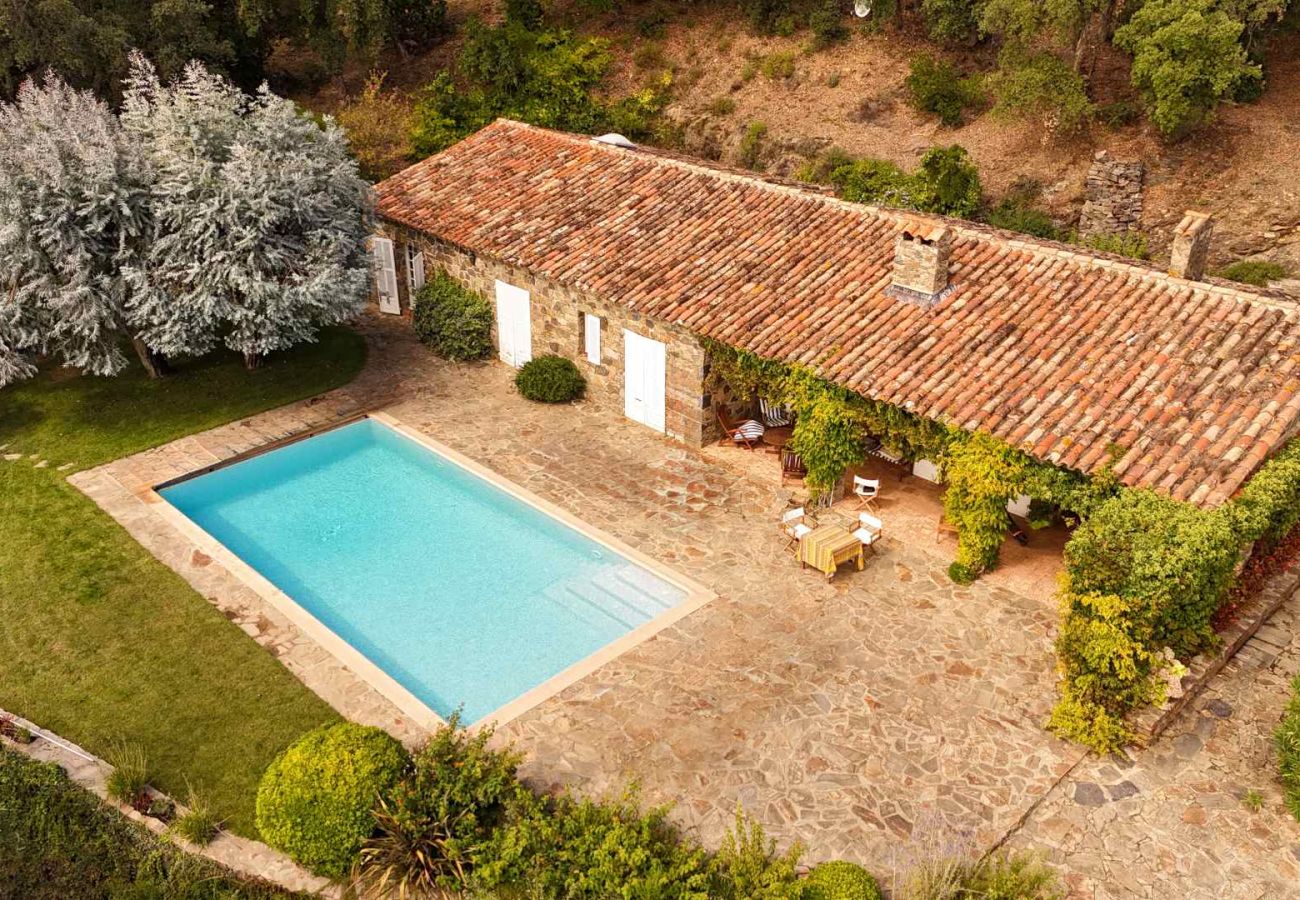 Villa à La Garde-Freinet - Villa La Biche St Tropez Côte d'Azur 5-bd