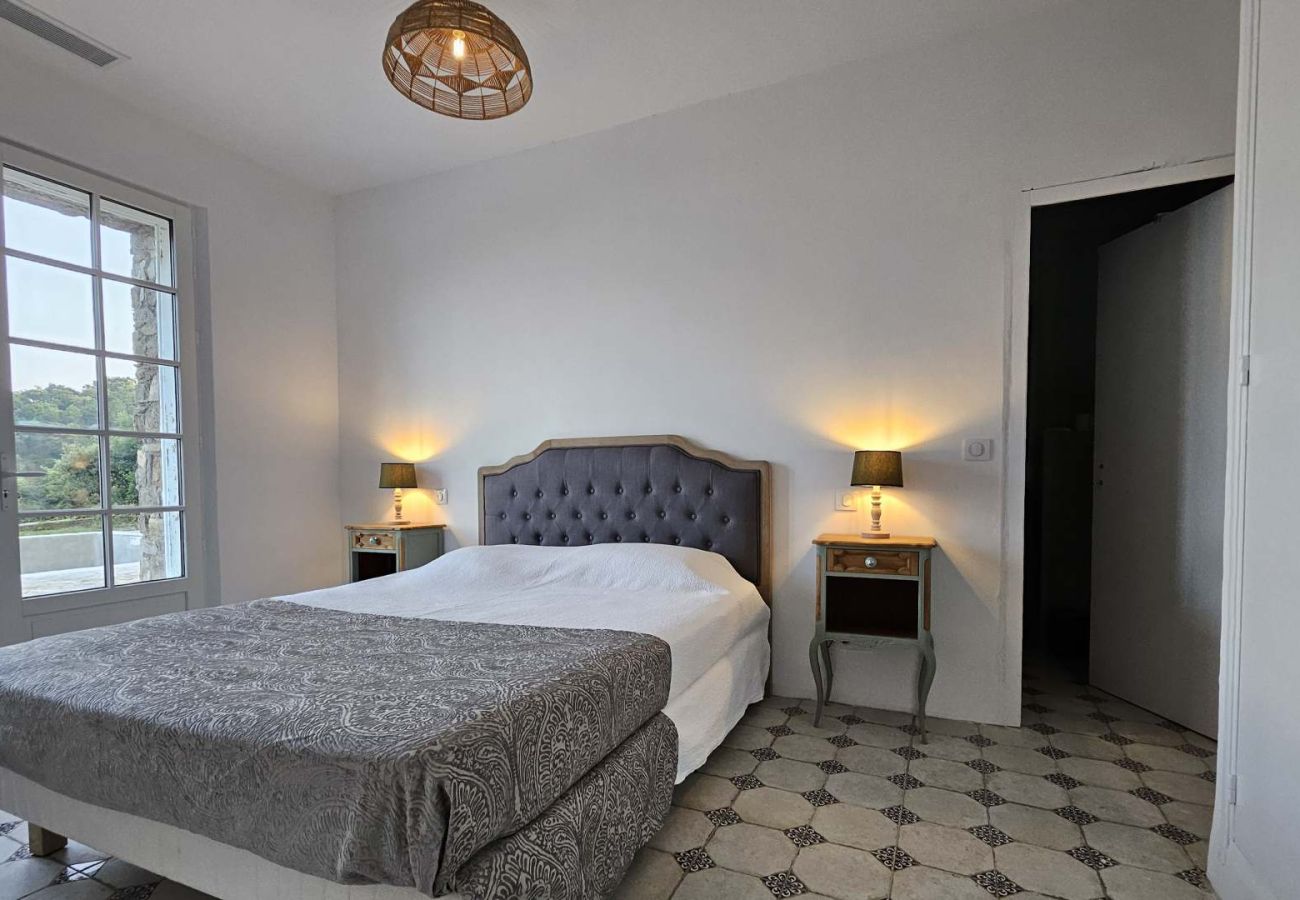 Villa à La Garde-Freinet - Villa La Biche St Tropez Côte d'Azur 5-bd