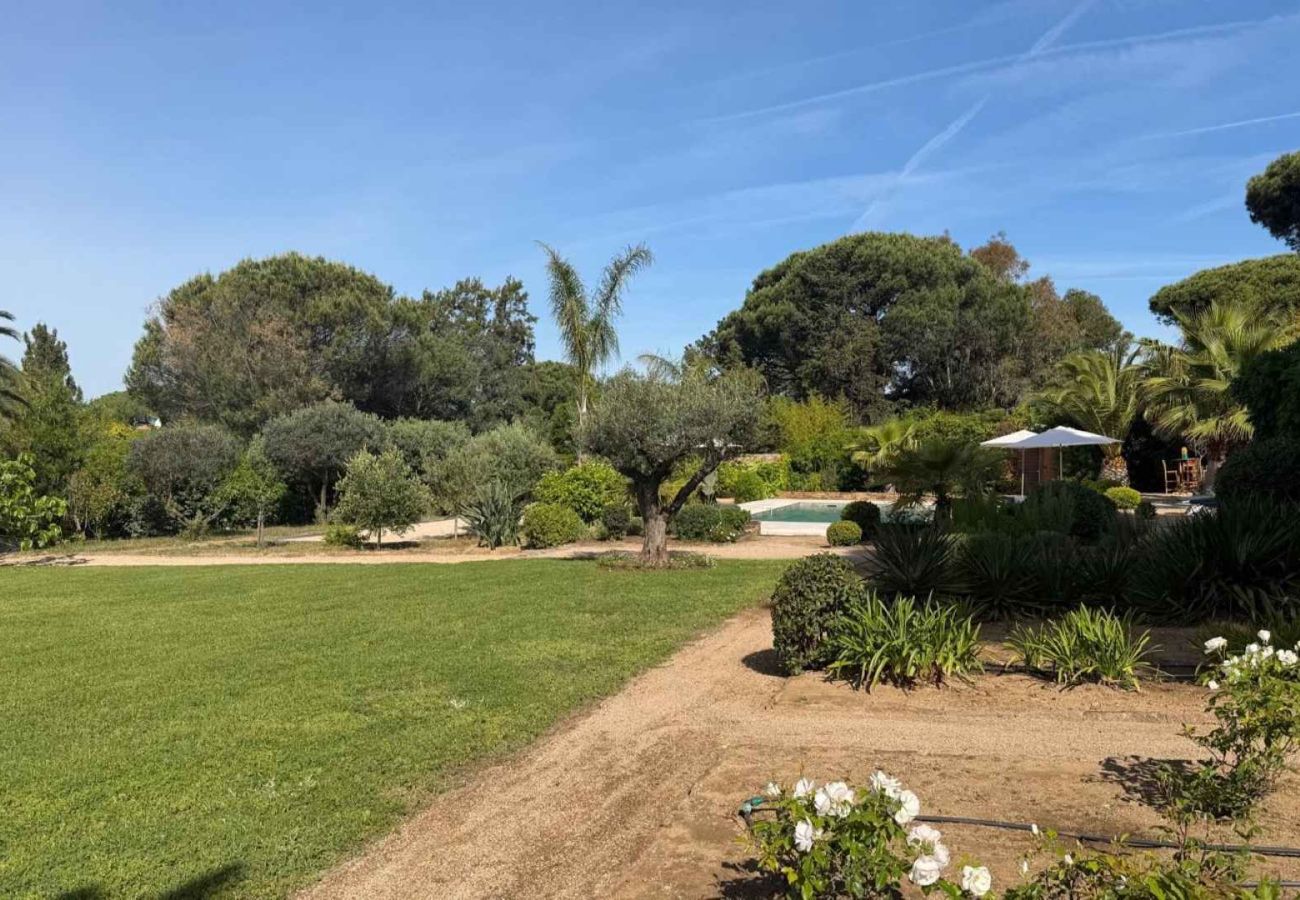 Villa à Saint-Tropez - Villa Fontaine du Pin Saint-Tropez 4-bd