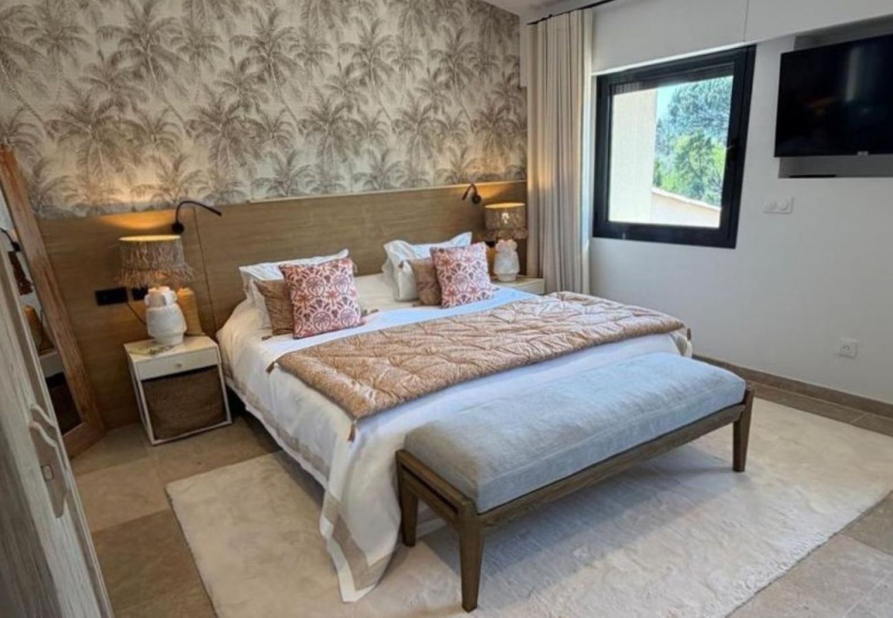 Villa à Saint-Tropez - Villa Fontaine du Pin Saint-Tropez 4-bd