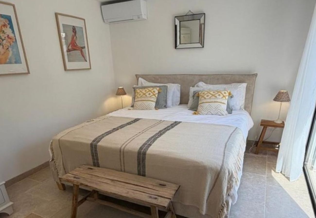 Villa à Saint-Tropez - Villa Fontaine du Pin Saint-Tropez 4-bd