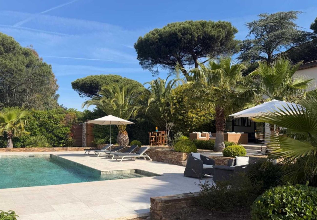 Villa à Saint-Tropez - Villa Fontaine du Pin Saint-Tropez 4-bd