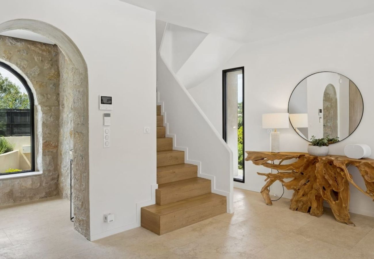 Villa à Mougins - Villa Cova Mougins Cannes Côte d'Azur 5-BD