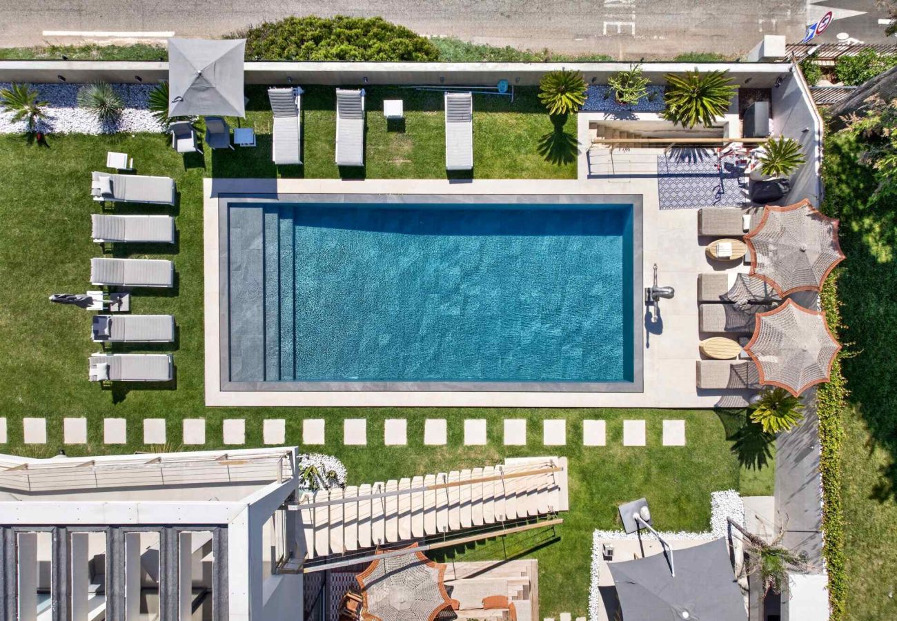 Villa à Antibes - Villa Houmoana Cap d'Antibes Côte d'Azur 5-BD