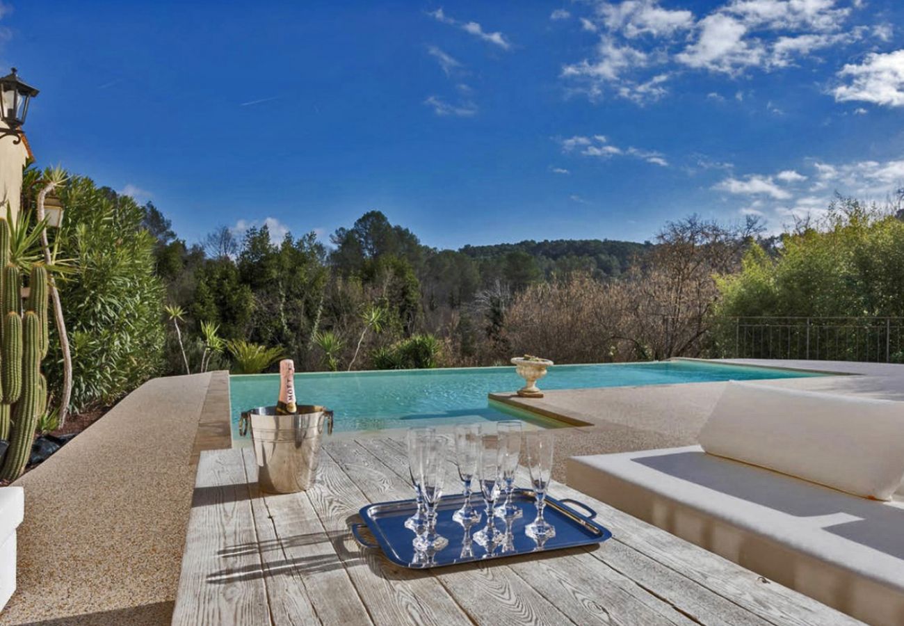 Villa in La Colle-sur-Loup - La Dolce Villa proche de St Paul de Vence