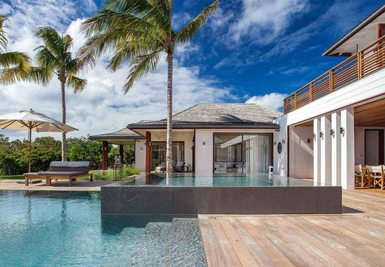 Villa in Saint Barthélemy - Maison Blanc Bleu St Barths 6-bd