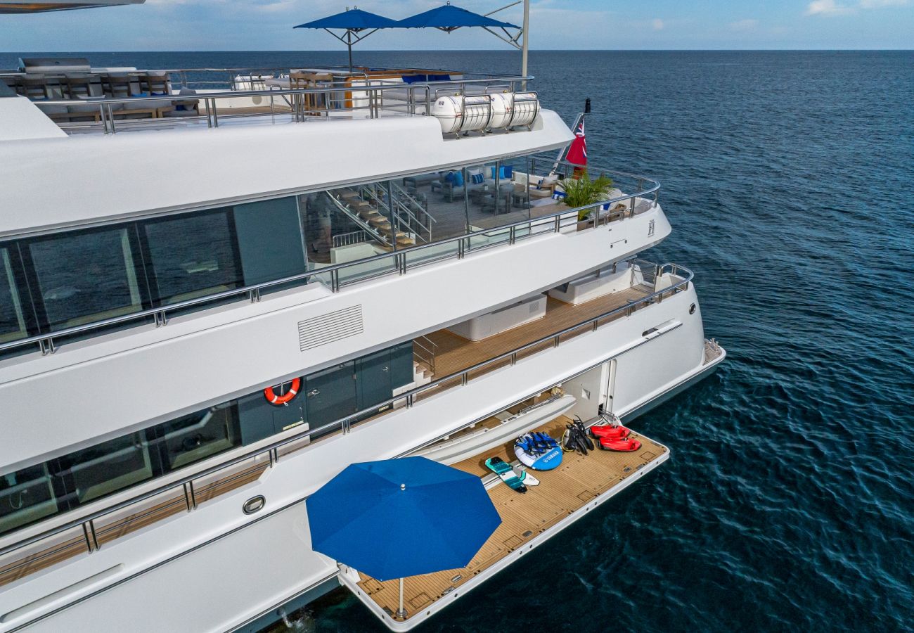 Boat in Saint Barthélemy - YACHT TOP FIVE II  6-BD