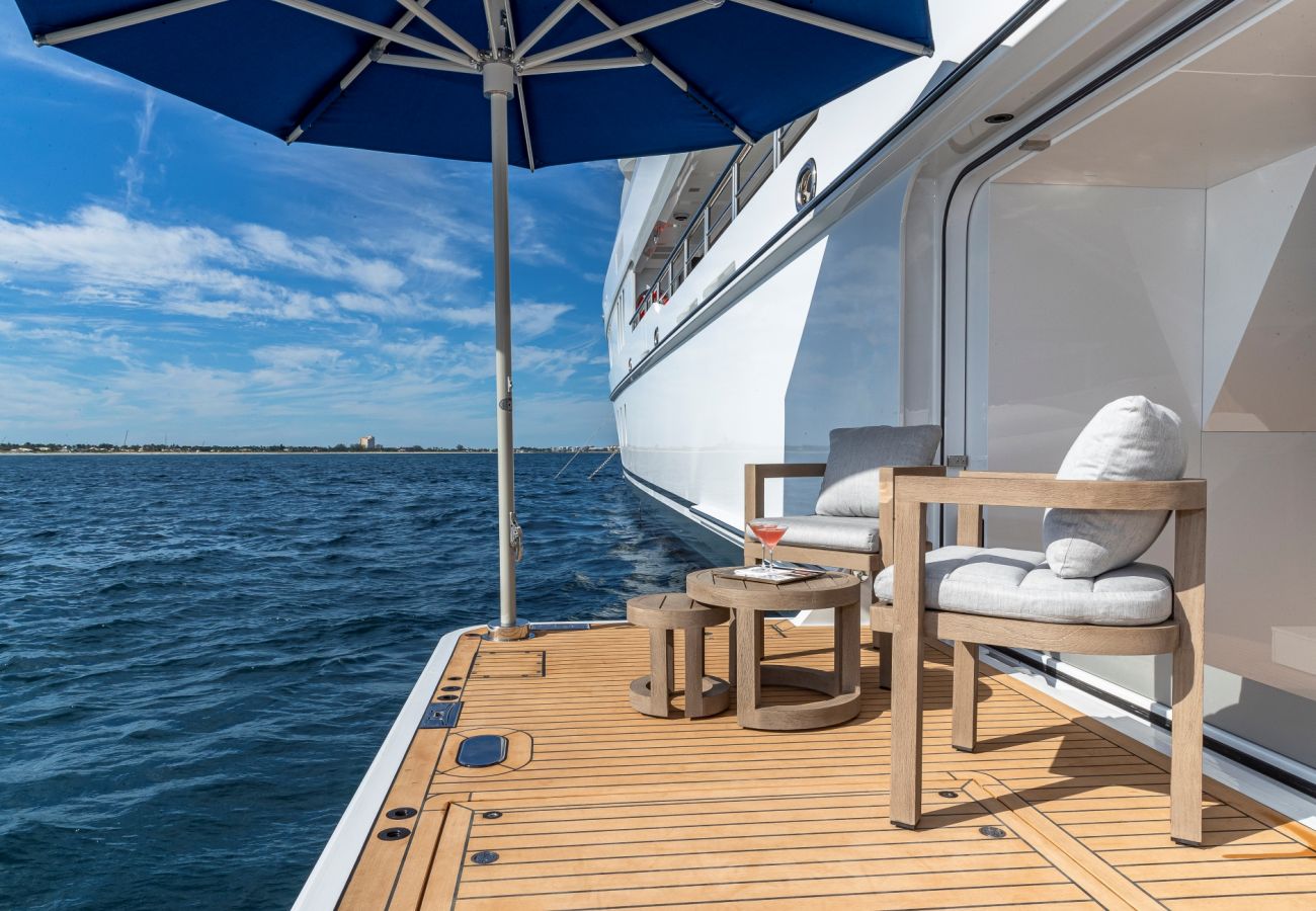 Boat in Saint Barthélemy - YACHT TOP FIVE II  6-BD