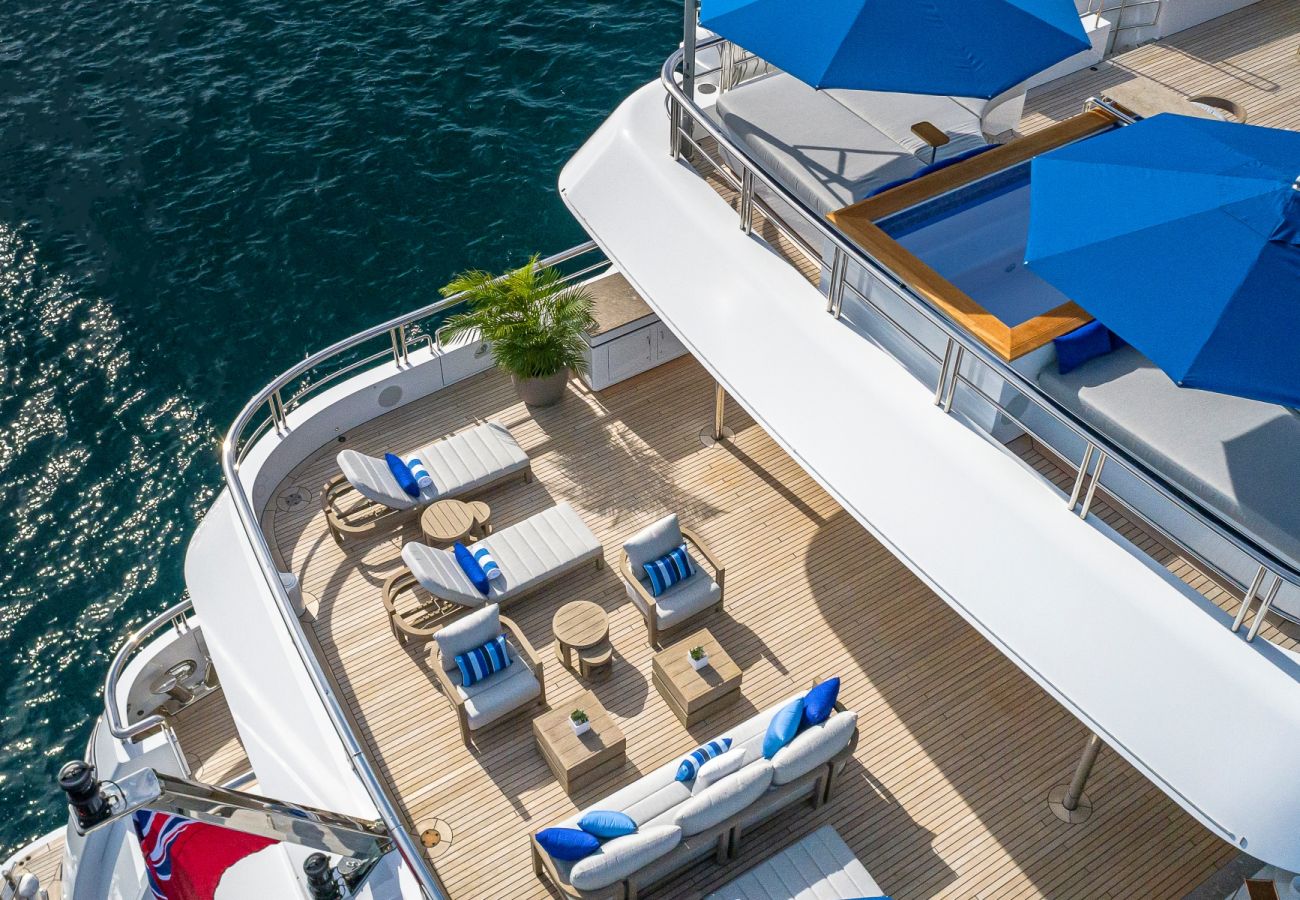 Boat in Saint Barthélemy - YACHT TOP FIVE II  6-BD