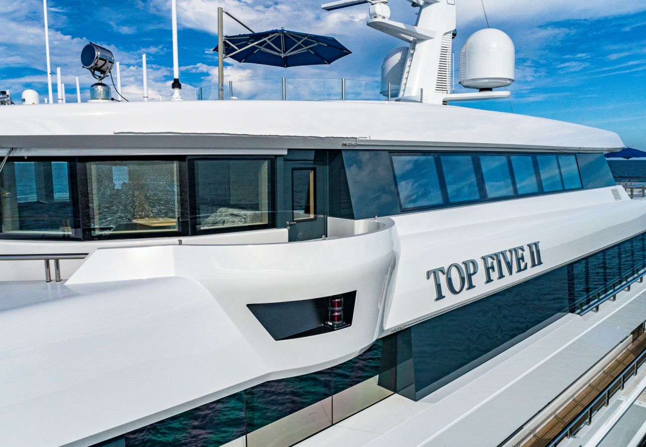 Boat in Saint Barthélemy - YACHT TOP FIVE II  6-BD