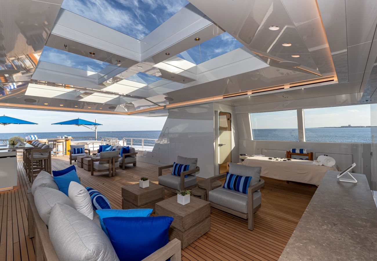 Boat in Saint Barthélemy - YACHT TOP FIVE II  6-BD