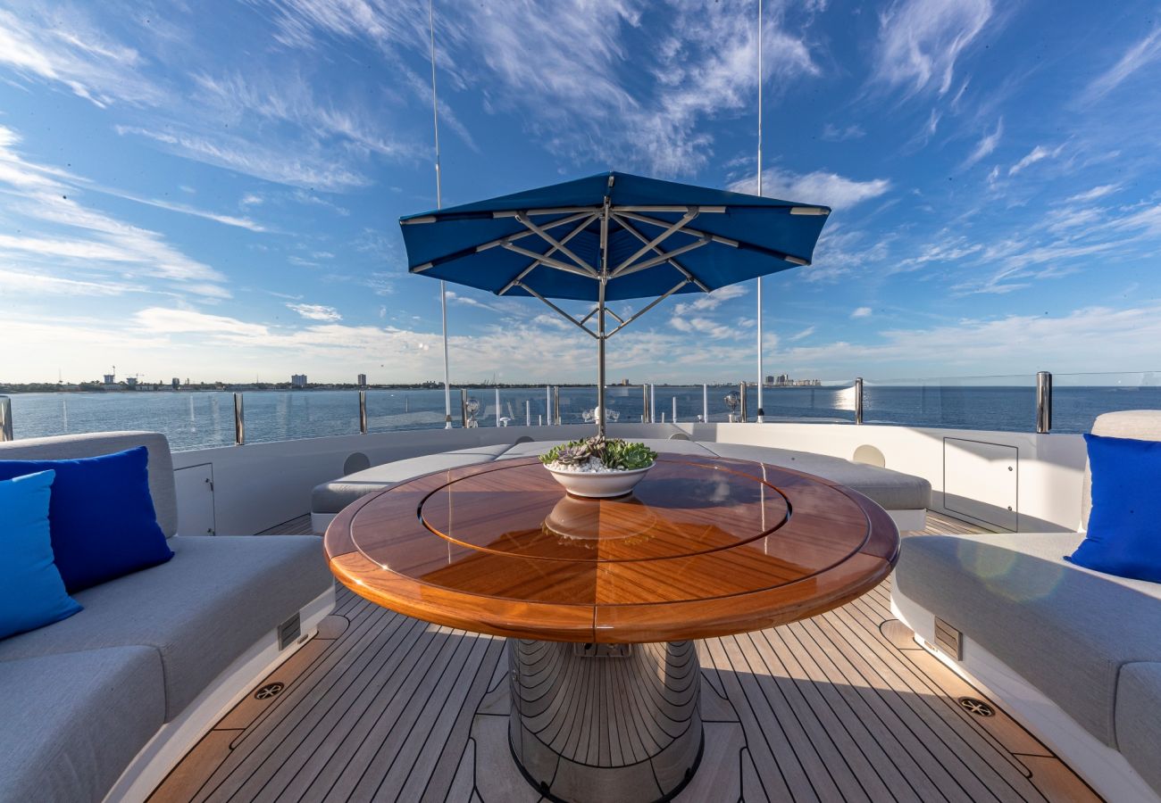 Boat in Saint Barthélemy - YACHT TOP FIVE II  6-BD