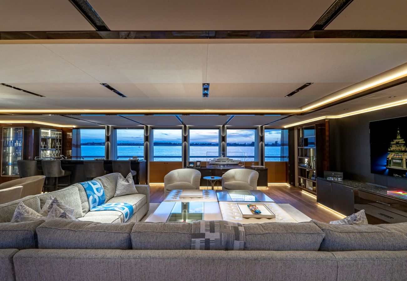 Boat in Saint Barthélemy - YACHT TOP FIVE II  6-BD