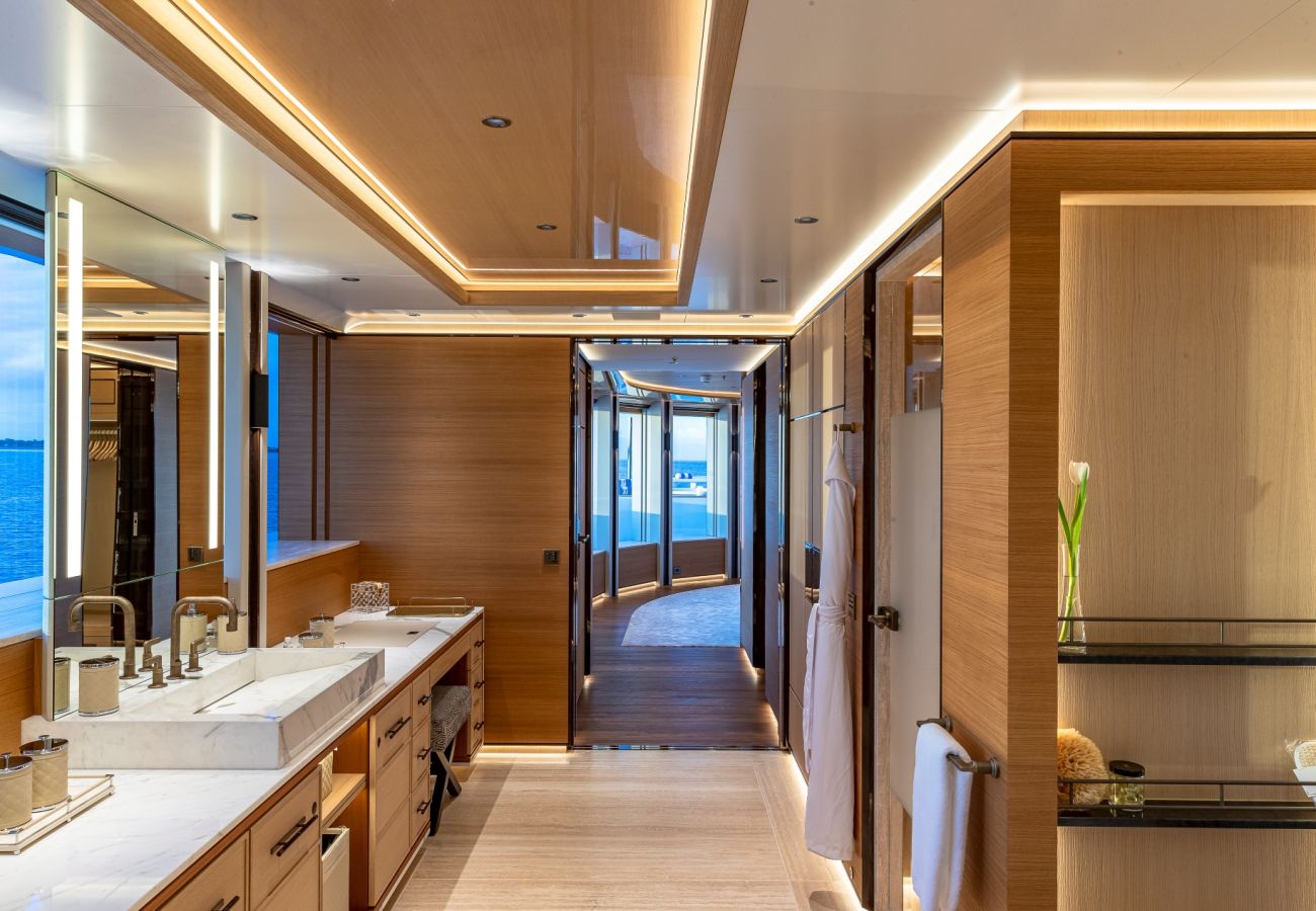 Boat in Saint Barthélemy - YACHT TOP FIVE II  6-BD