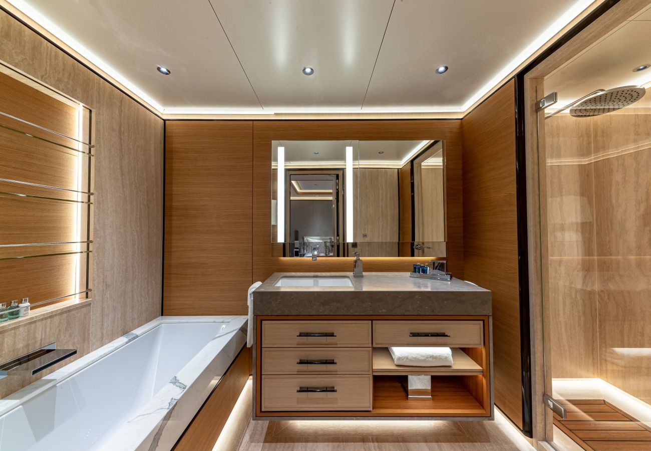 Boat in Saint Barthélemy - YACHT TOP FIVE II  6-BD