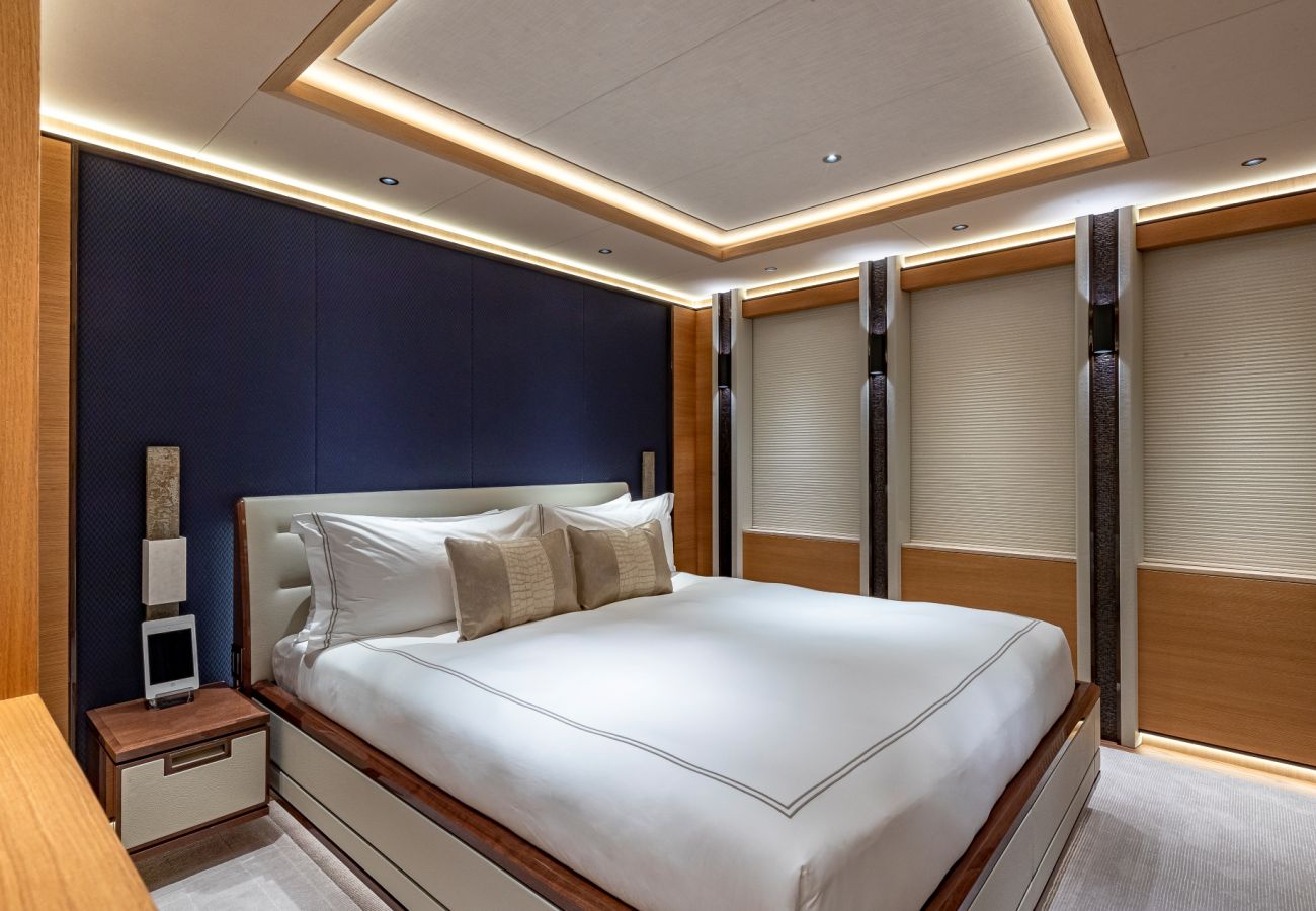 Boat in Saint Barthélemy - YACHT TOP FIVE II  6-BD