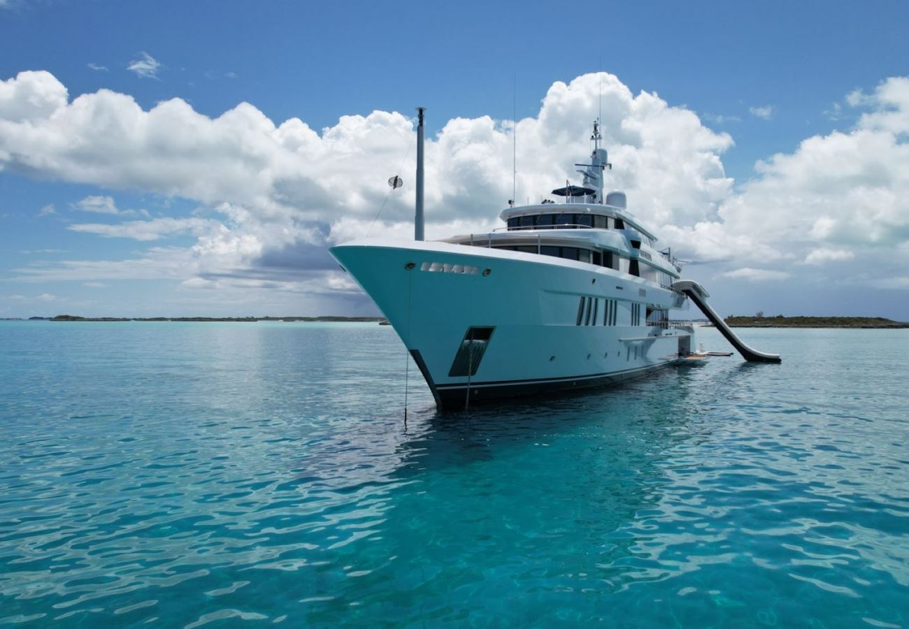 Boat in Saint Barthélemy - YACHT TOP FIVE II  6-BD