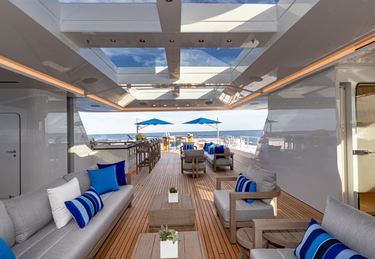 Boat in Saint Barthélemy - YACHT TOP FIVE II  6-BD