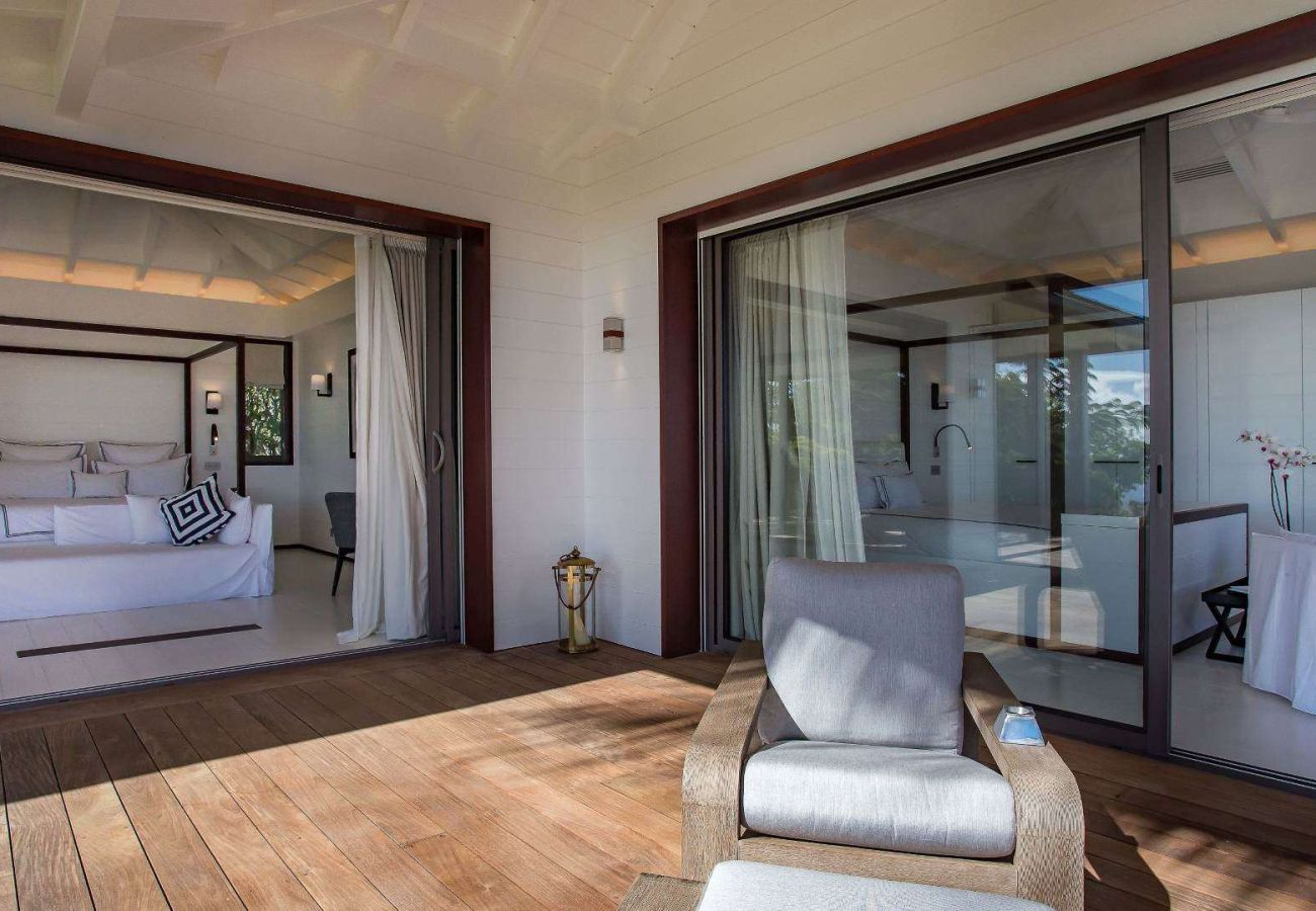 Villa in Saint Barthélemy - Maison Blanc Bleu St Barths 4-bd