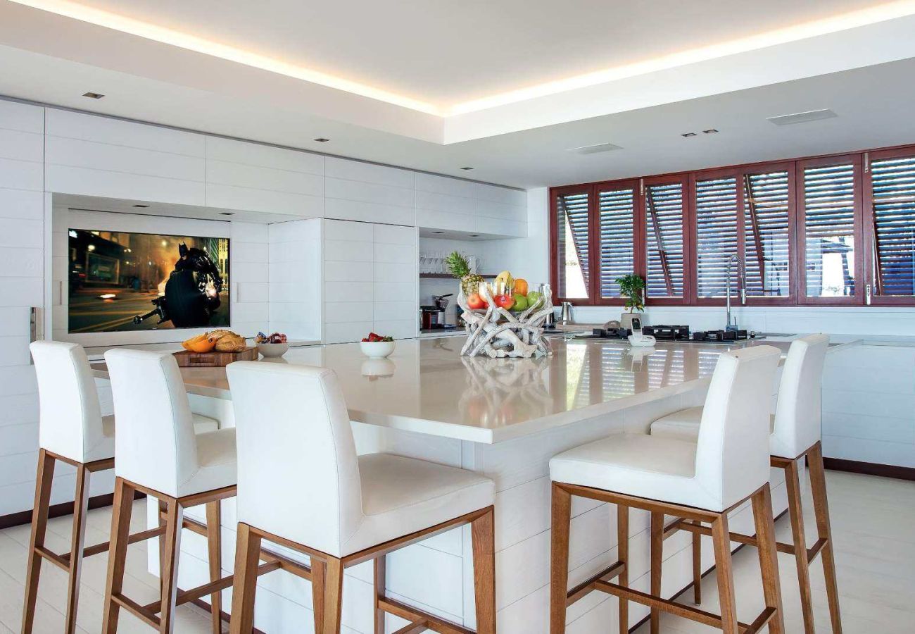 Villa in Saint Barthélemy - Maison Blanc Bleu St Barths 4-bd