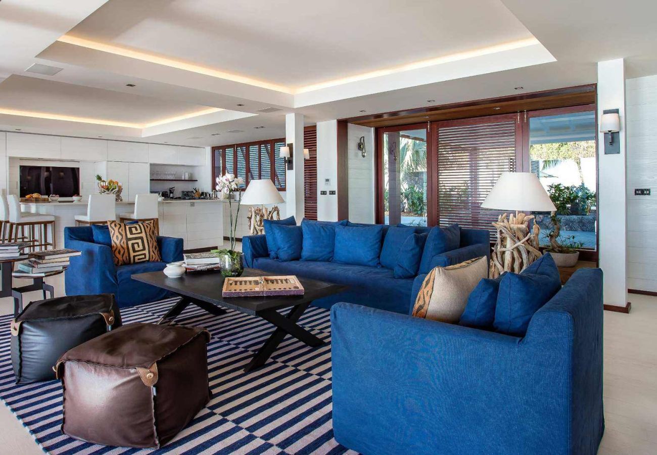 Villa in Saint Barthélemy - Maison Blanc Bleu St Barths 4-bd